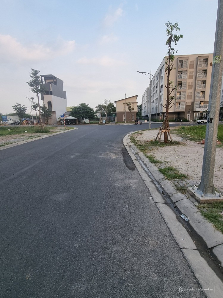 Bán nền thổ cư hướng Đông Bắc, khu Nam Long II Central lake, Cái Răng, Cần Thơ