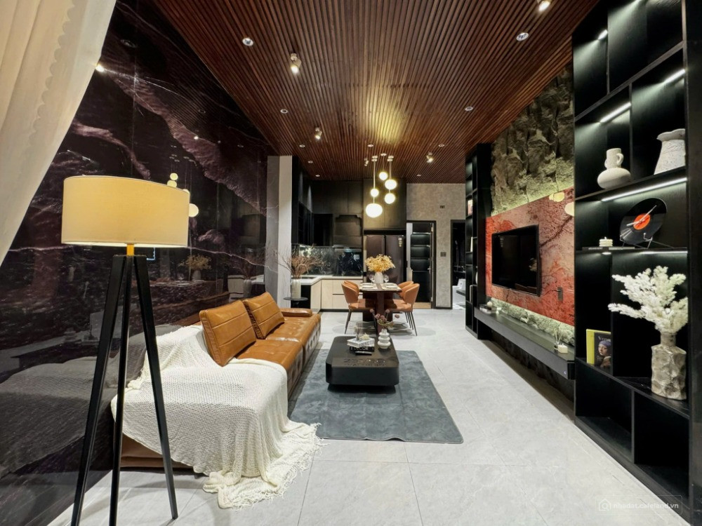 Bán Nhà 3 Tầng Luxury - Kiệt Điện Biên Phủ thông Thái Thị Bôi