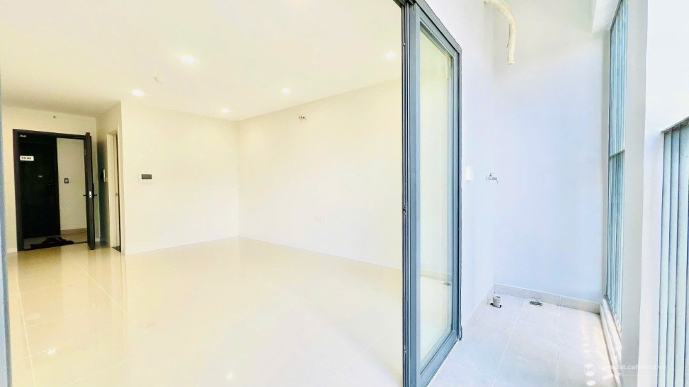 Căn hộ officetel giá tốt lavida plus 37m2 giá 2.350 tỷ, sẵn hđ thuê,lh