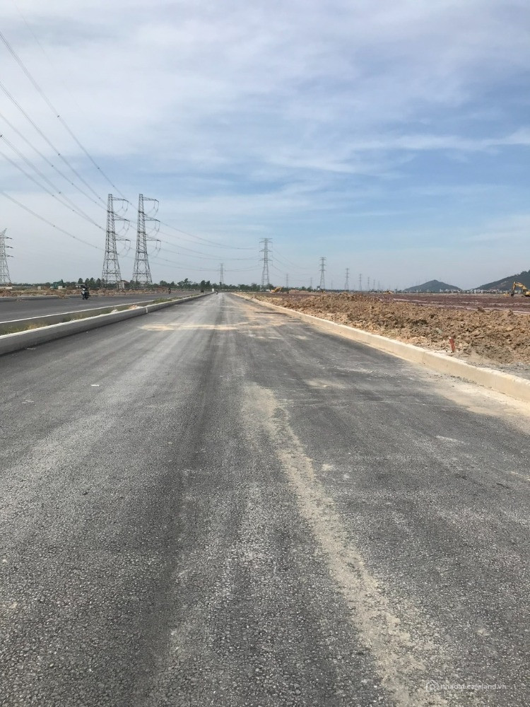 CHUYỂN NHƯỢNG 20.000m² ĐẤT KHU CN YÊN LƯ – BẮC NINH, 145$/m2