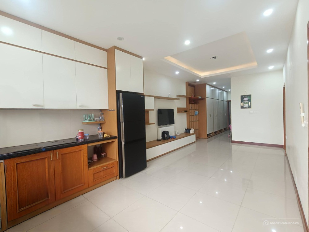 Bán căn 2 ngủ dự án Thăng Long Garden