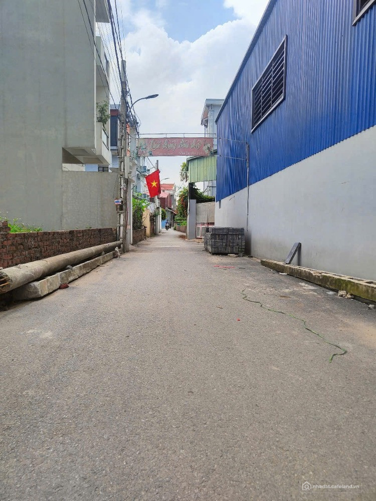 cắt lỗ mảnh đất, sát khu công nghiệp, giá chỉ 1.4 tỷ