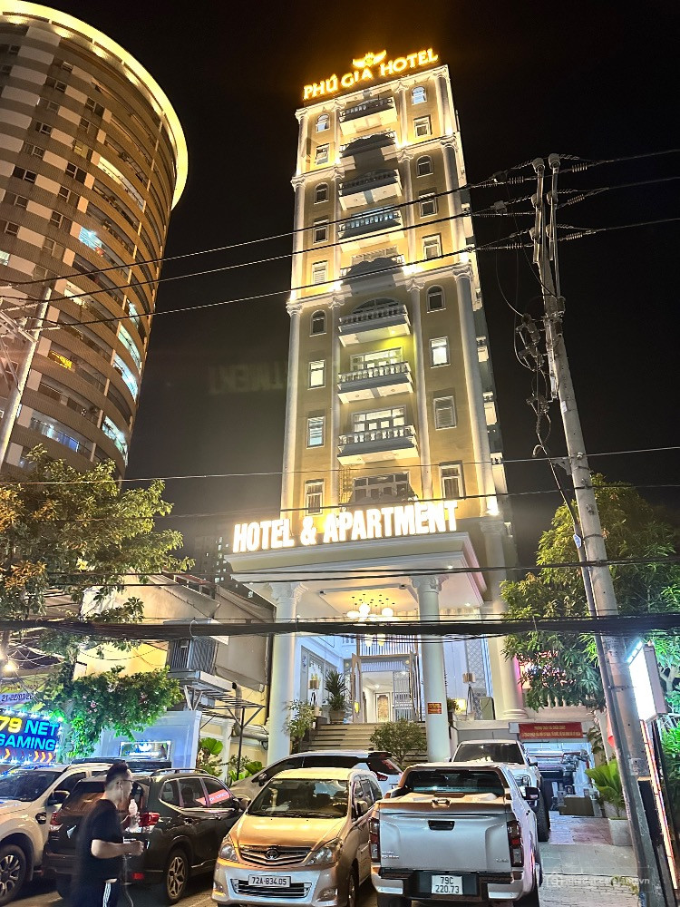 Siêu phẩm đất MT Q7 – 13x50m – tiềm năng xây khách sạn, CHDV, nhà hàng