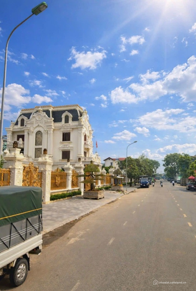 Bán lô đất thương mại sản xuất mặt đường Phạm Hùng, TP HD, 464m2, mt 17.5m, 2x t