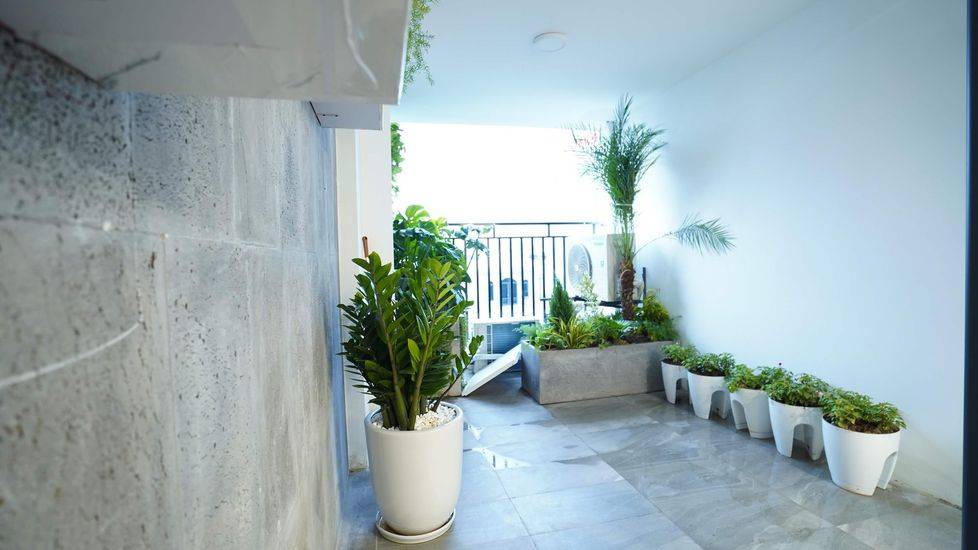 Bán căn tầng trung Lotus 1 66m2 2 phòng ngủ đẹp