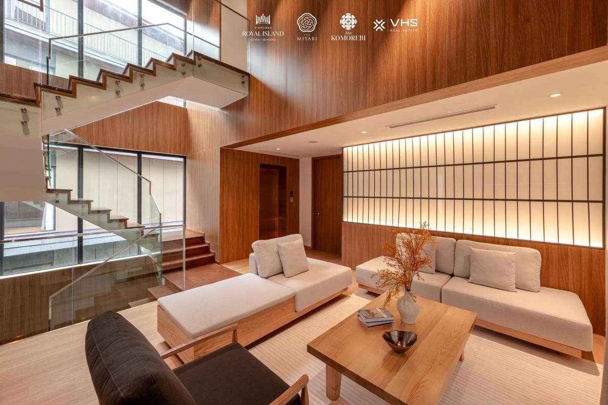 Bán liền kề Vinhomes Royal Island - 108m² | view Hồ | giá 11,0 tỷ