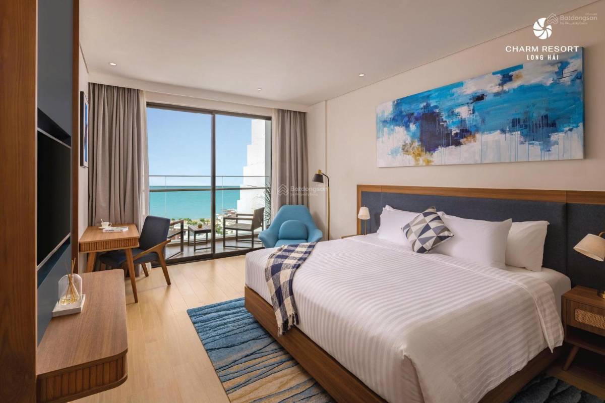 Chính chủ bán condotel Charm Resort Long Hải tầng 9 view biển 39,5m2 giá 2,6 tỷ