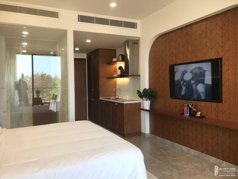 Bán condotel Charm Resort Long Hải tầng 8 view biển 38m2 full nội thất giá 3 tỷ