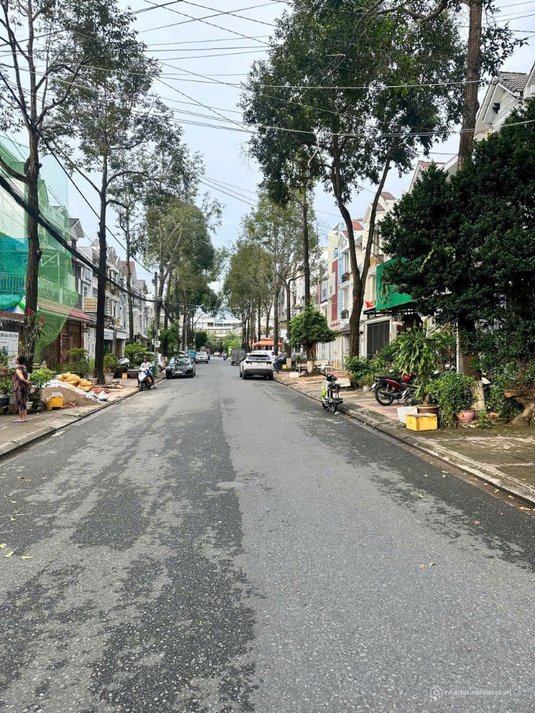 Bán nền mặt tiền đường Xuân Thuỷ KDC Hồng Phát . Giá 6,1 tỷ