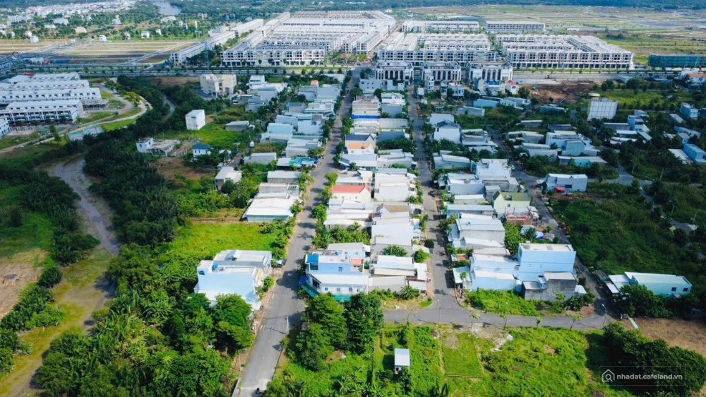 Đất nền khu dân cư đông đúc Thái Sơn, gần khu công nghiệp Long Hậu