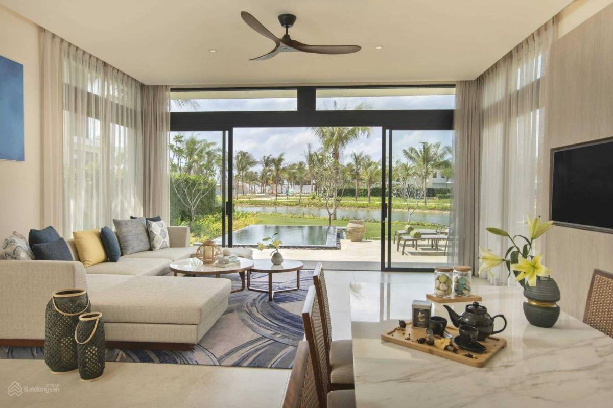 Hot: Bán biệt thự mặt tiền biển 3PN 557m2 giá tốt nhất Melia Hồ Tràm