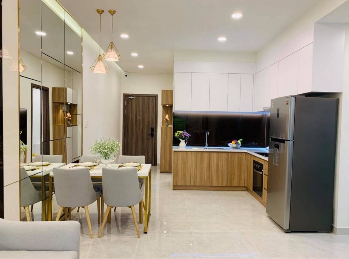 Bán căn hộ Saigon Asiana 68m2 2PN 2WC có nội thất, giá thương lượng