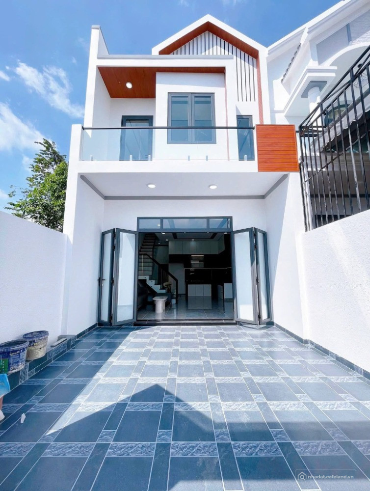 Chủ ngộp!! Bán nhanh nhà gần đường Đồng Khởi giá chỉ 1 tỷ 950 Triệu