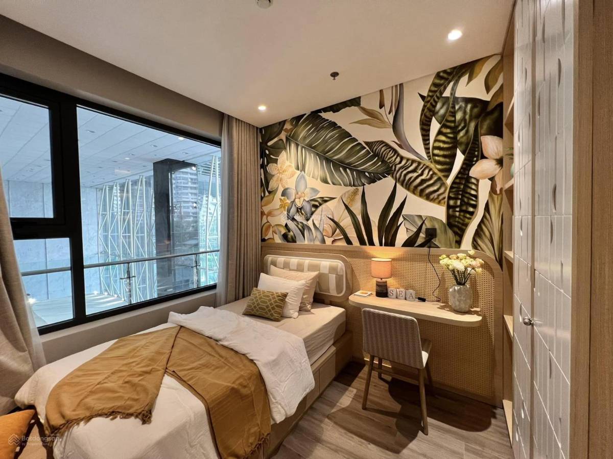 Bán căn 2PN giá tốt, view trực diện hồ bơi tại Essensia Sky với giá chỉ 5,6 tỷ