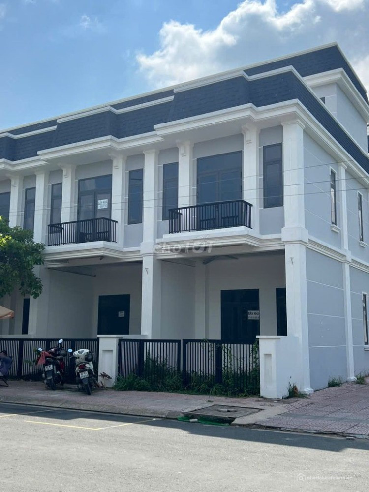 Góc nhà phố The Sol City- 1T 1L 1 Tum- 75m2- Đối điện CV, TT TDTT, SHCC