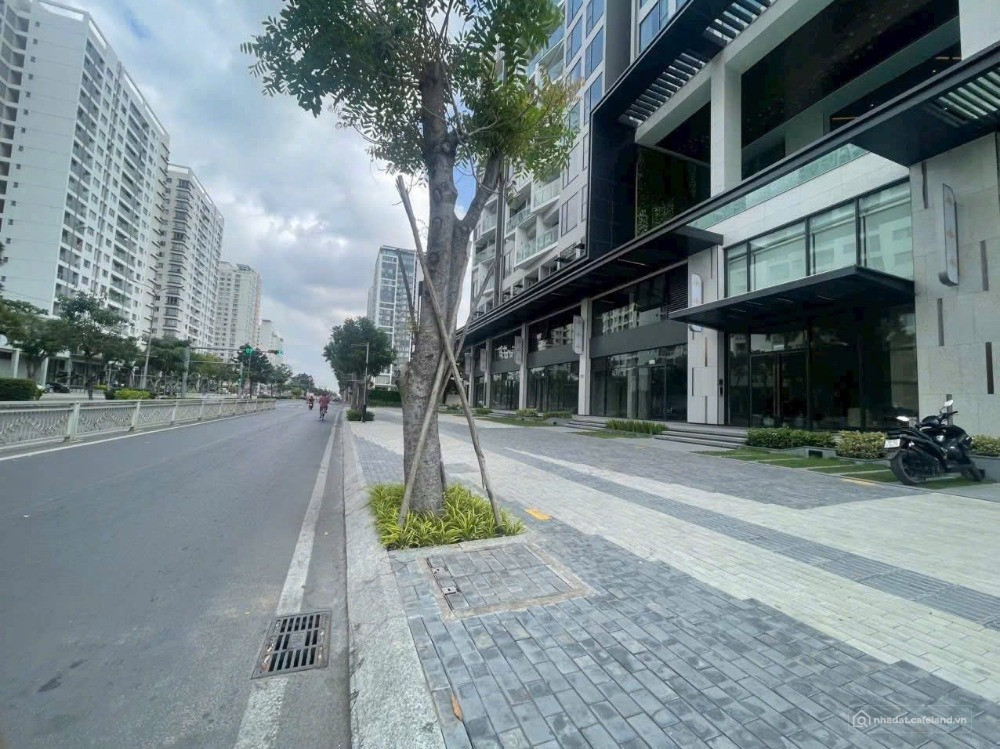 Cần bán gấp Shophouse Aurora, Phú Mỹ Hưng, Quận 7