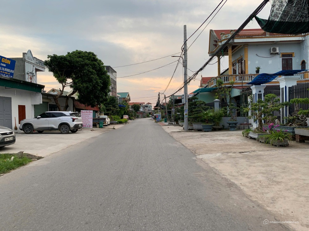 LÔ ĐẤT TRỤC CHÍNH KINH DOANH GẦN KCN VSIP GẦN KHU DU LỊCH