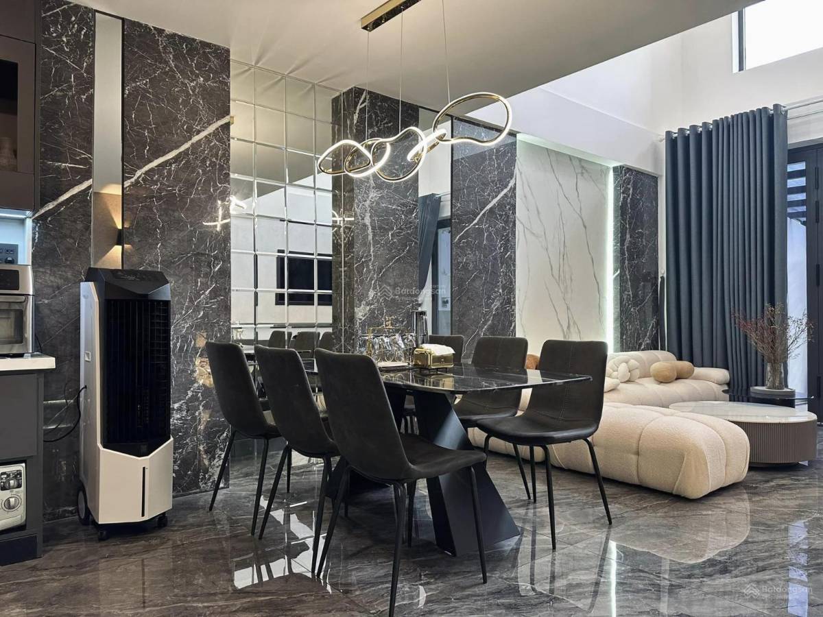 Chung cư 2PN 67,5m2 căn góc tăng tiết diện đón ánh sáng vào nhà. Giá 5x/m2 phù hợp vợ chồng + 2 bé