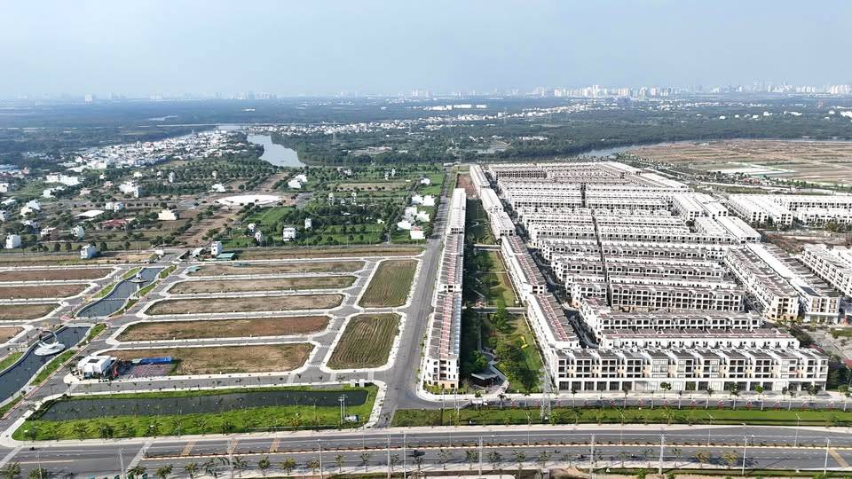 The 826 EC Cần Giuộc nền 80m2, 2,45 tỷ, kết nối Nam Sài Gòn, vị trí thoáng