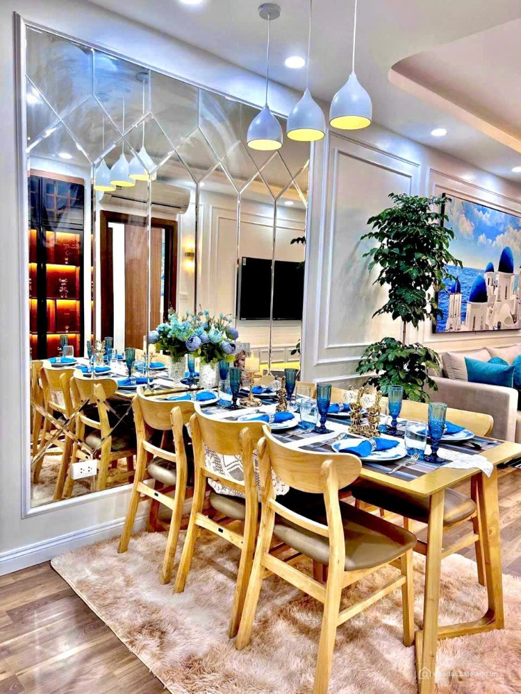 7 tỷ 6 mua được căn 2PN đẹp full nội thất ở Goldmark City? Tin được không!