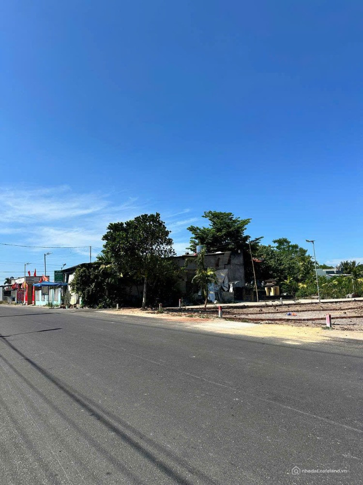 Đất mặt tiền kinh doanh gần Quốc lộ 1A, liền kề Thị Trấn Hương An