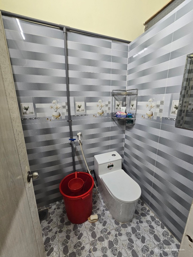 Nhà Bình Tân, hương lộ 2, 2 phòng ngủ, hẻm xe tải