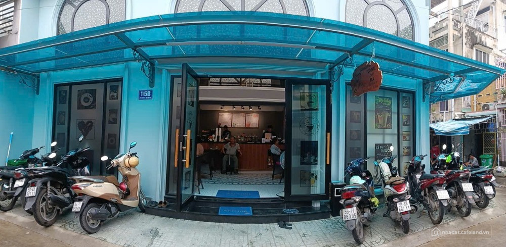 Cần bán tòa nhà kinh doanh căn hộ dịch vụ & phòng trà có thang máy.