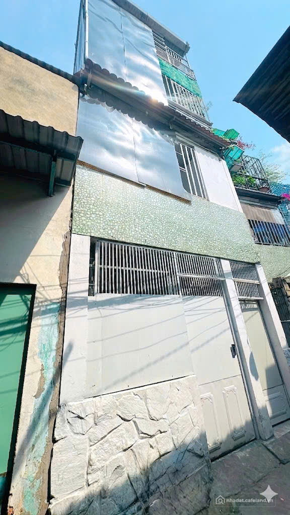 Bán nhà 4*10m 3lầu đúc 5PN 5WC hẻm 769 Phạm Thế Hiển P4Q8 P.Chánh Hưng