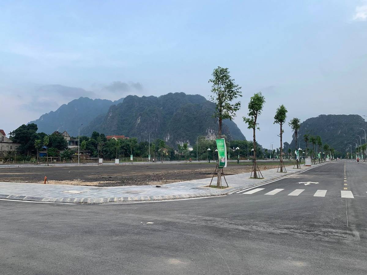 Đất nền Chine Riverside bên dòng sông Bôi