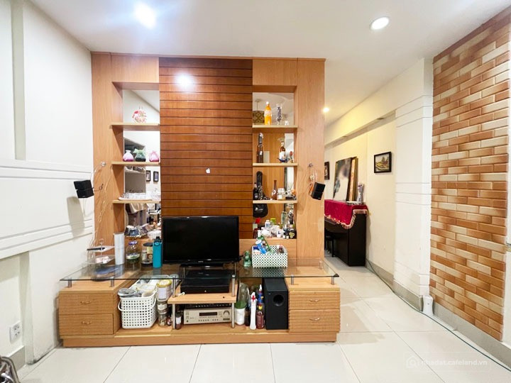 Nhà 4 tầng, mặt tiền Ba Gia, sát Lê Minh Xuân, Tân Sơn Nhất, 80m2, chỉ 17 tỷ TL