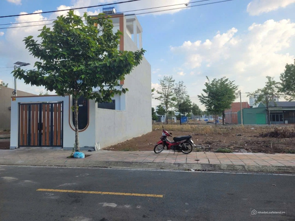 Cần tiền xoay xở gấp, chủ hạ giá bán nhanh lô đất thổ cư VSIP 2 Bắc Tân Uyên