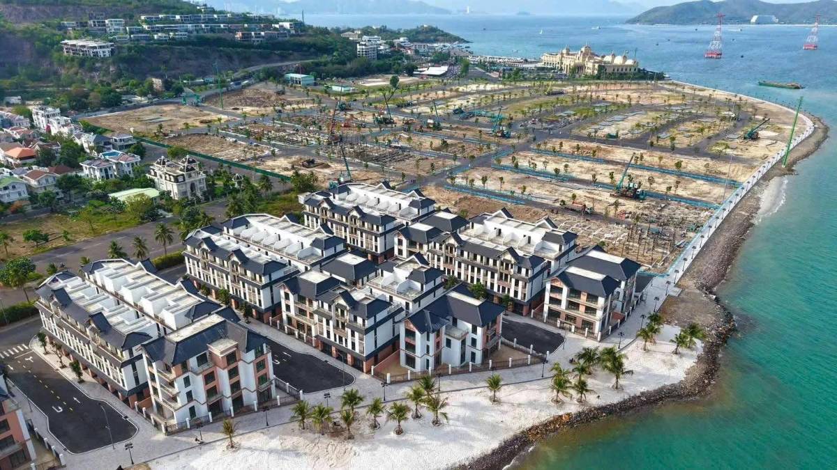 Khu đô thị biển Nha Trang. Nhà liền kề 4 tầng sở hữu lâu dài