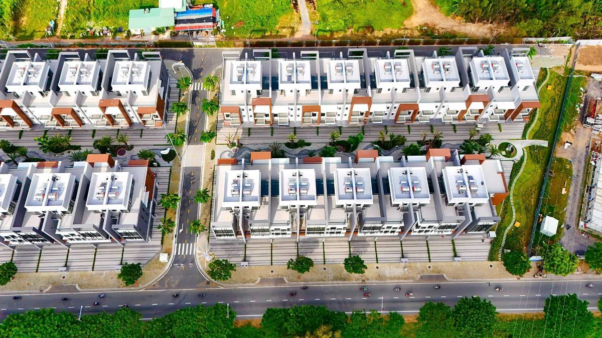 Nhà phố thương mại Celesta Avenue 210m2 giá 46 tỷ, thiết kế 2 mặt tiền 7x30m