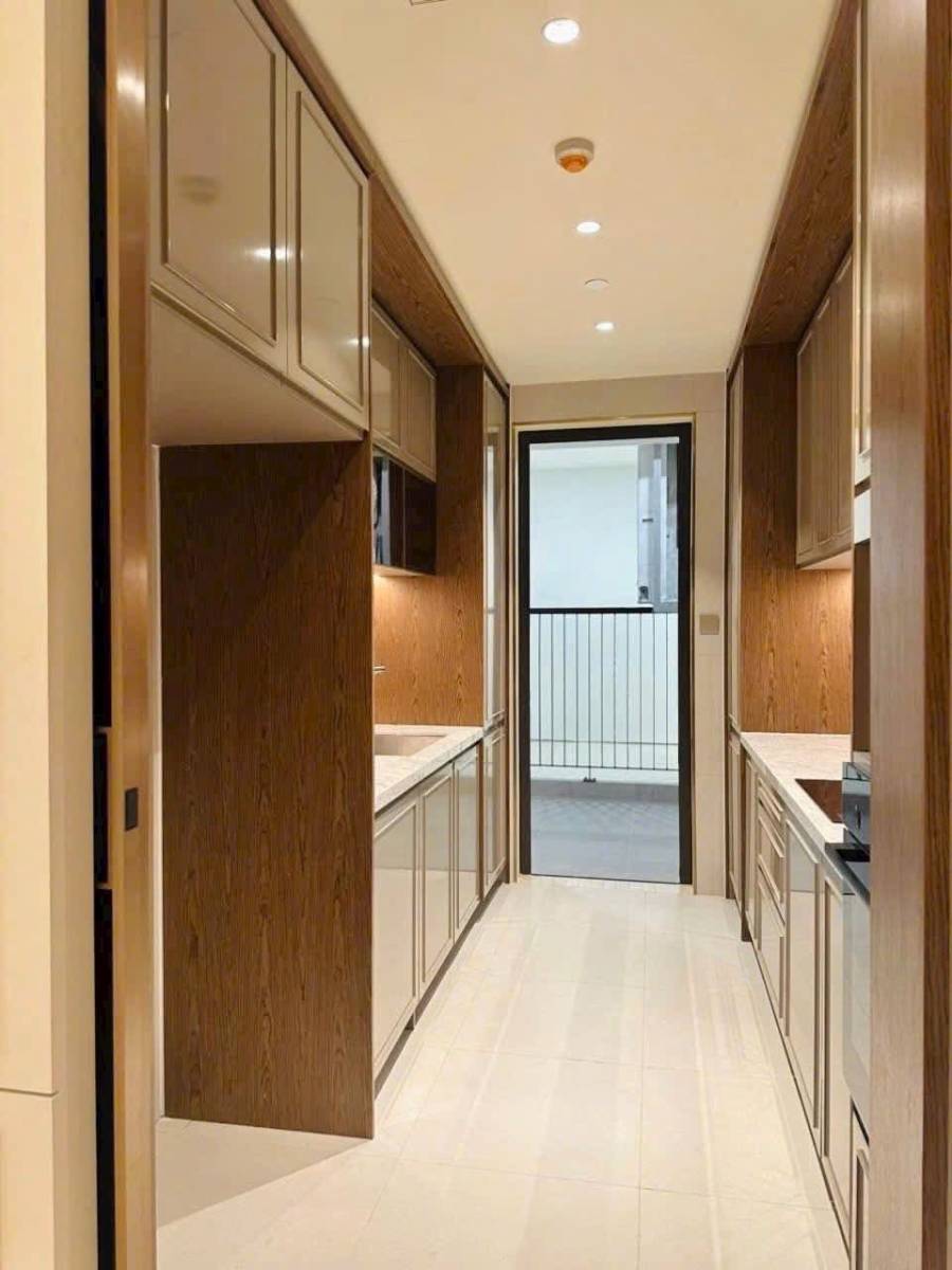 Căn góc Đông Nam Parc Régent 111m² – view bể bơi, công viên