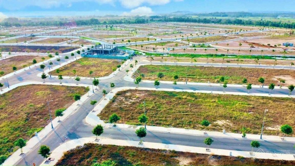 Thái Lài chuyên mua bán đất nền sổ đỏ Biên Hòa New City sân golf Long Thành
