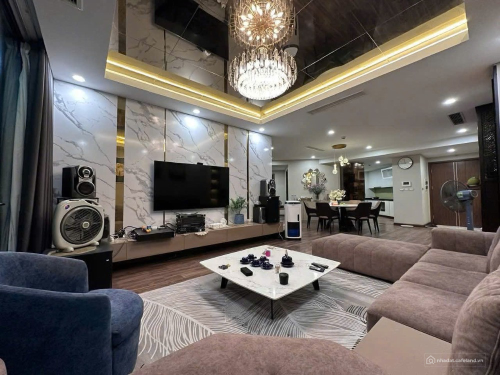 Bán chung cư cao cấp quận Tây Hồ - phố Lạc Long Quân – 2PN ( 70m2) và 3PN ( 87m2