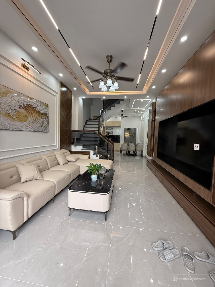 ĐẤT THỔ CƯ VUÔNG VẮN 107 3M² HƯỚNG NAM AN DƯƠNG