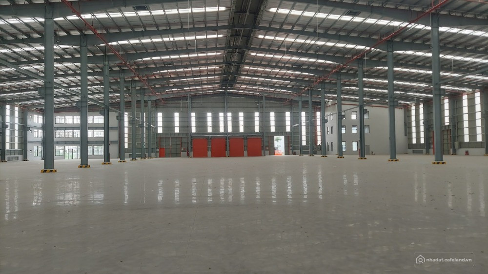 5000m2 mới xây cao cấp tại KCN Phố Nối A, giá 4.2$/m2/tháng
