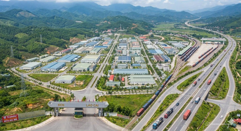 CHUYỂN NHƯỢNG KHU CÔNG NGHIỆP LÀO CAI - 300 HA - GIÁ 85 USD _ LIÊN HỆ CHÍNH CHỦ