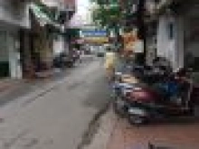 Cho thuê nhà phố Đê La Thành làm văn phòng ,spa ,tiệm tóc ,giặt là, phòng khám ,hiệu thuốc ,quán cơm ,cháo.. giá 20tr/tháng