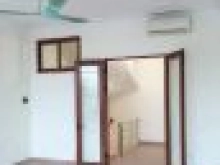 Cho thuê san VP phố Đỗ Quang có thang máy 55m2 13tr/tháng