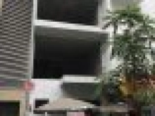 Cho thuê nhà Hoàng Cầu 75m2x8 tầng thông 90tr/tháng