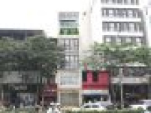 Cho thuê nhà 5 tầng quận Long Biên Hà Nội, mặt tiền Nguyễn Văn Cừ 4.5x31m2