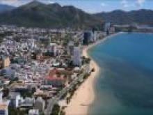 Cho thuê nhà đẹp đường Nguyễn Thiện Thuật, Nha Trang, tiện KD đa ngành