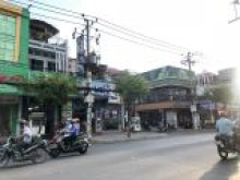 CHO THUÊ NHÀ 2 MẶT TIỀN QUẬN TÂN BÌNH GIÁ CẢ THƯƠNG LƯỢNG