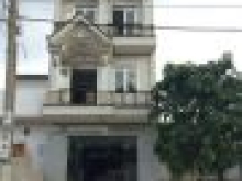 Cần bán nhà 81,5m2 đường DT878B, Tân Hương, 2tỷ350