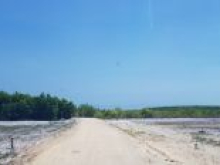 Cần bán lô đất măt tiền đường 10m chạy thẳng ra biển trong tx. LaGi,