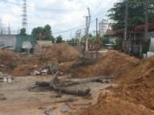 Uni Mall Center đang thu hút hàng ngàn lượt khách đầu tư