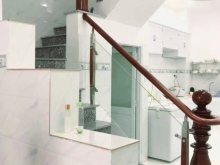 Bán nhà sổ hồng riêng thổ 100% chủ quyền, chính chủ sang tên.