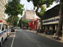 Bán nhà mặt phố Trần Thánh Tông - Hai Bà Trưng, 67m mặt tiền 7m